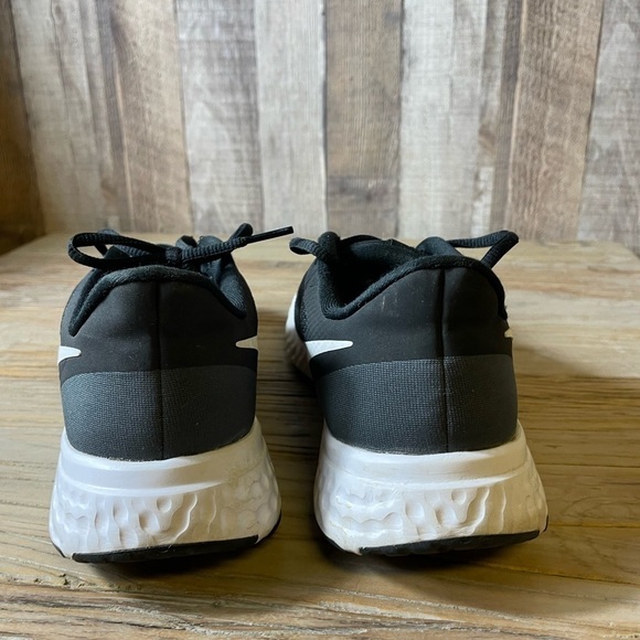Nike Revolution 5 Anthracite Running Shoes - Picture 3 of 12
